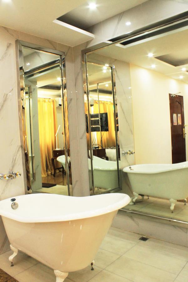 Belgian Suites Манила Экстерьер фото