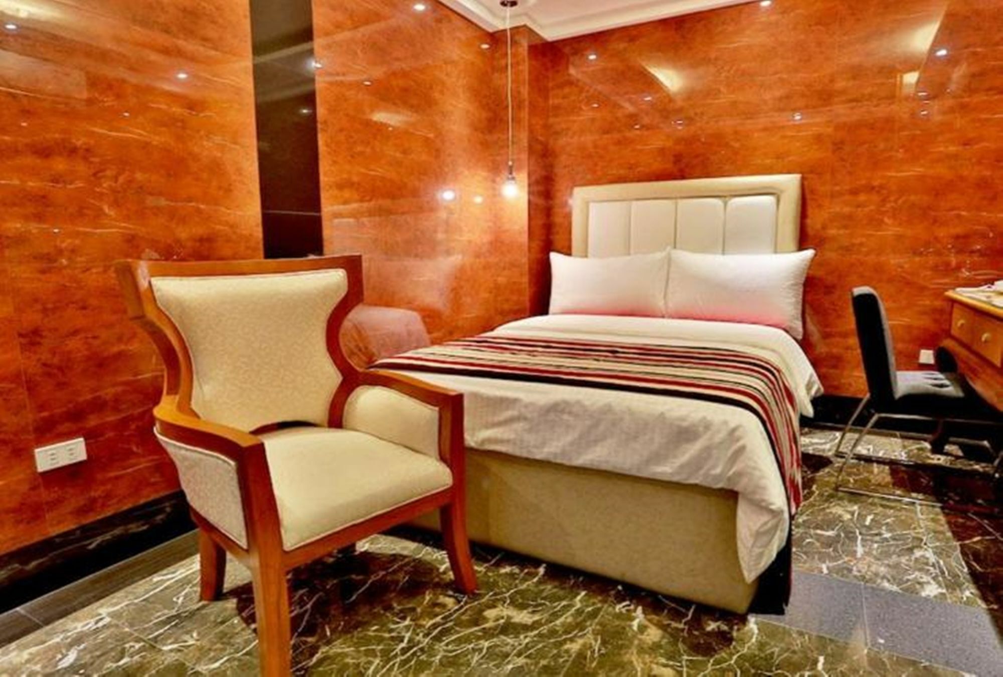Belgian Suites Манила Экстерьер фото